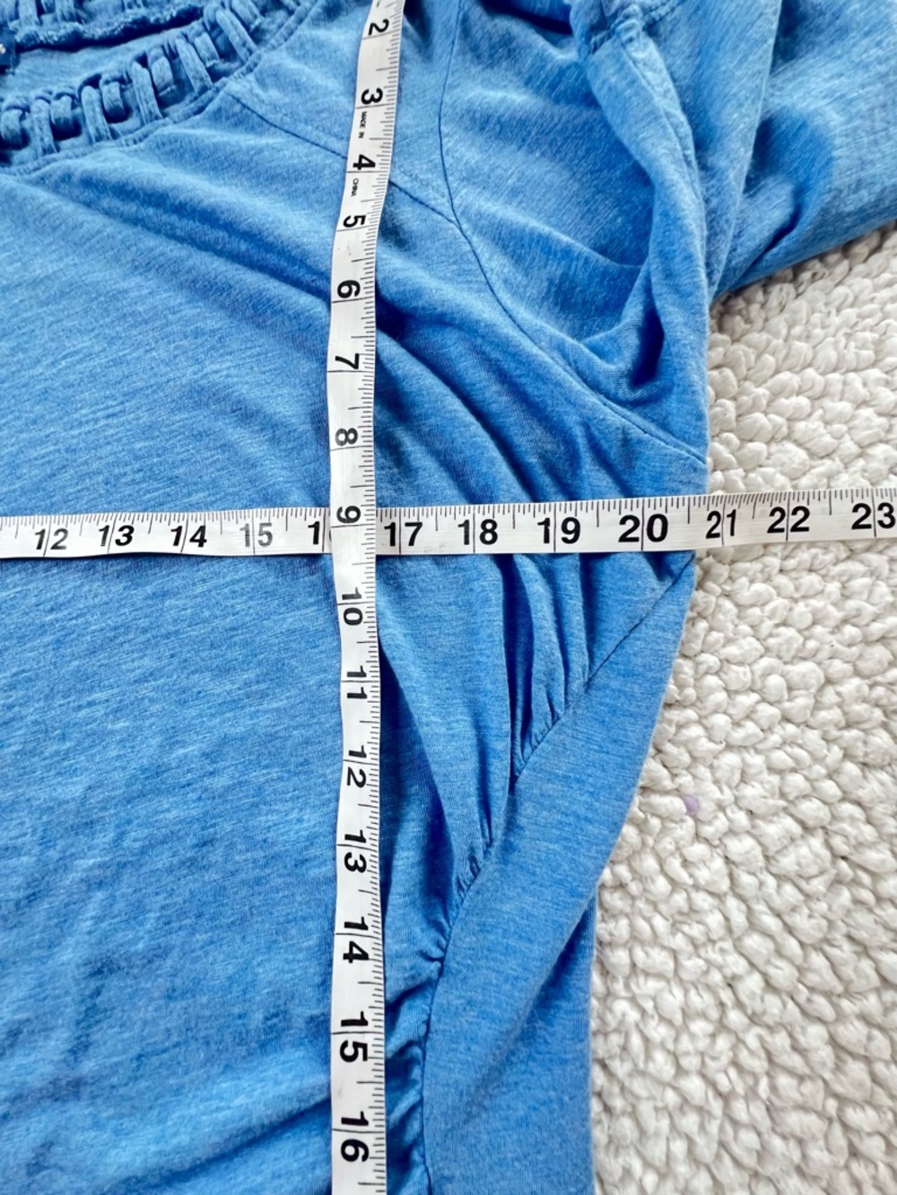 Democracy Light Blue Scoop Neck Short Sleeve Top with Braided Trim SZ XL - Picture 10 of 14